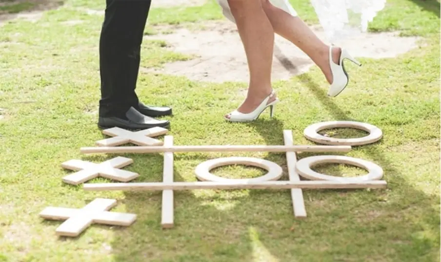 Les jeux de mariage en petit comité sont plus facile à organiser, et tout aussi fun !